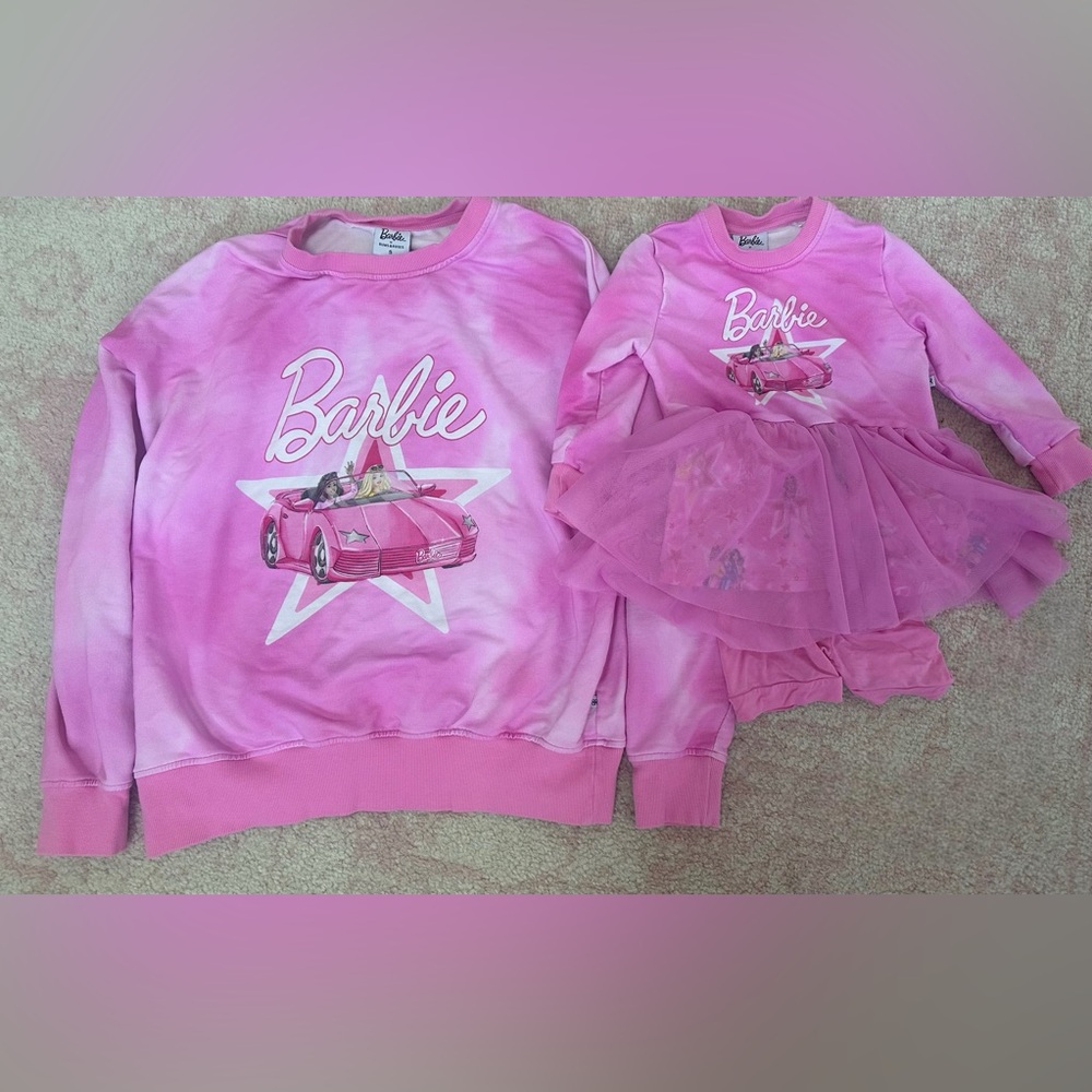 Mommy & me Bums & Roses BARBIE matching set. Small/2T - like new